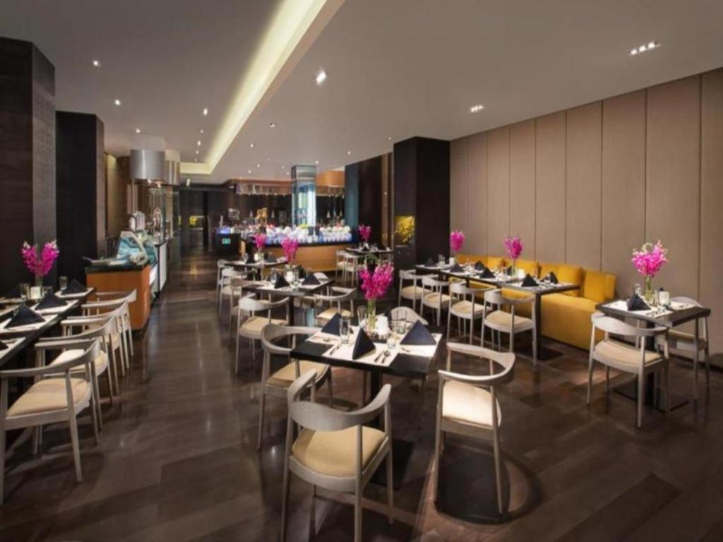 Himalayas Qingdao Hotel Экстерьер фото